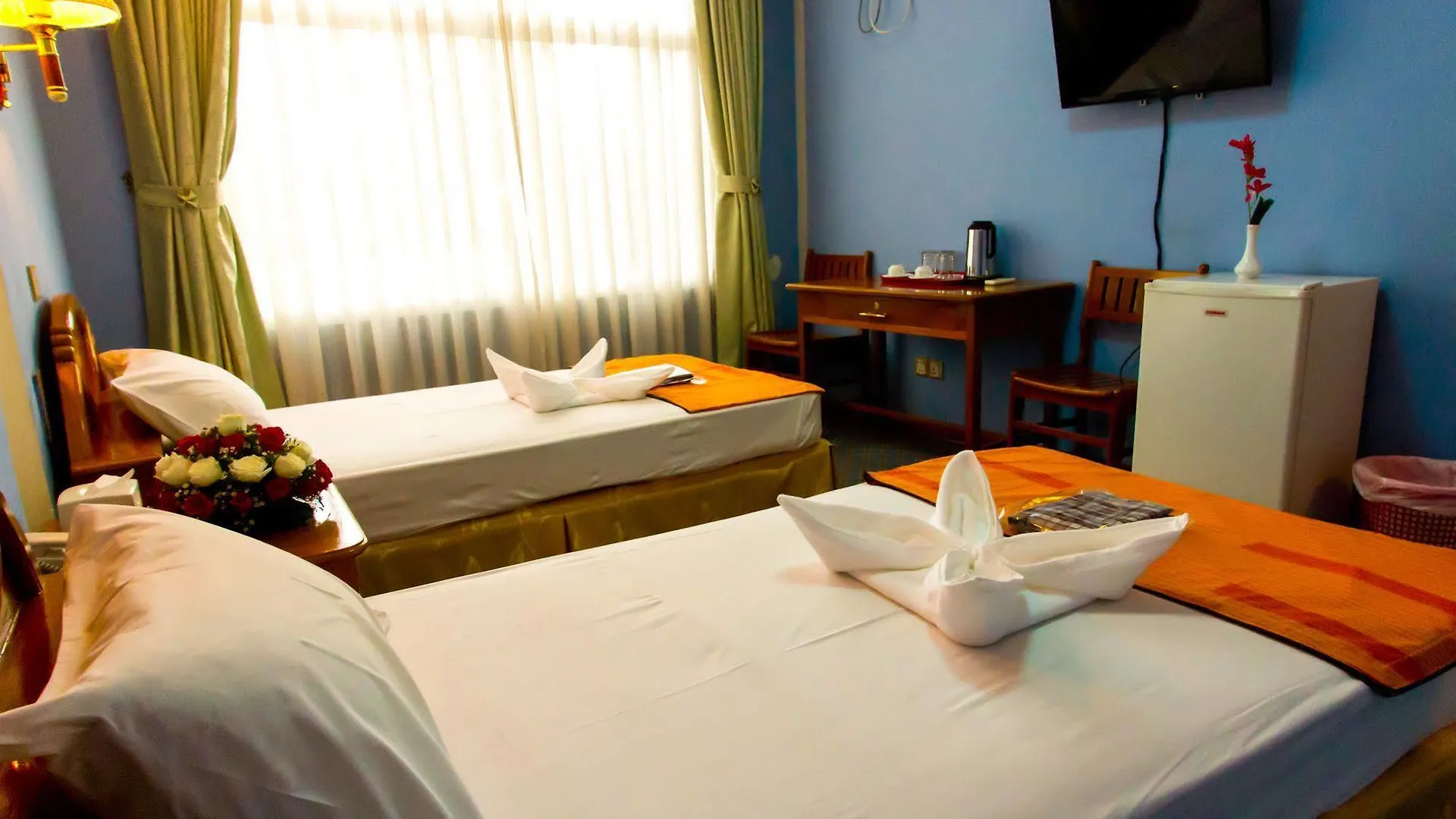 City Golf Resort Yangon 3*,